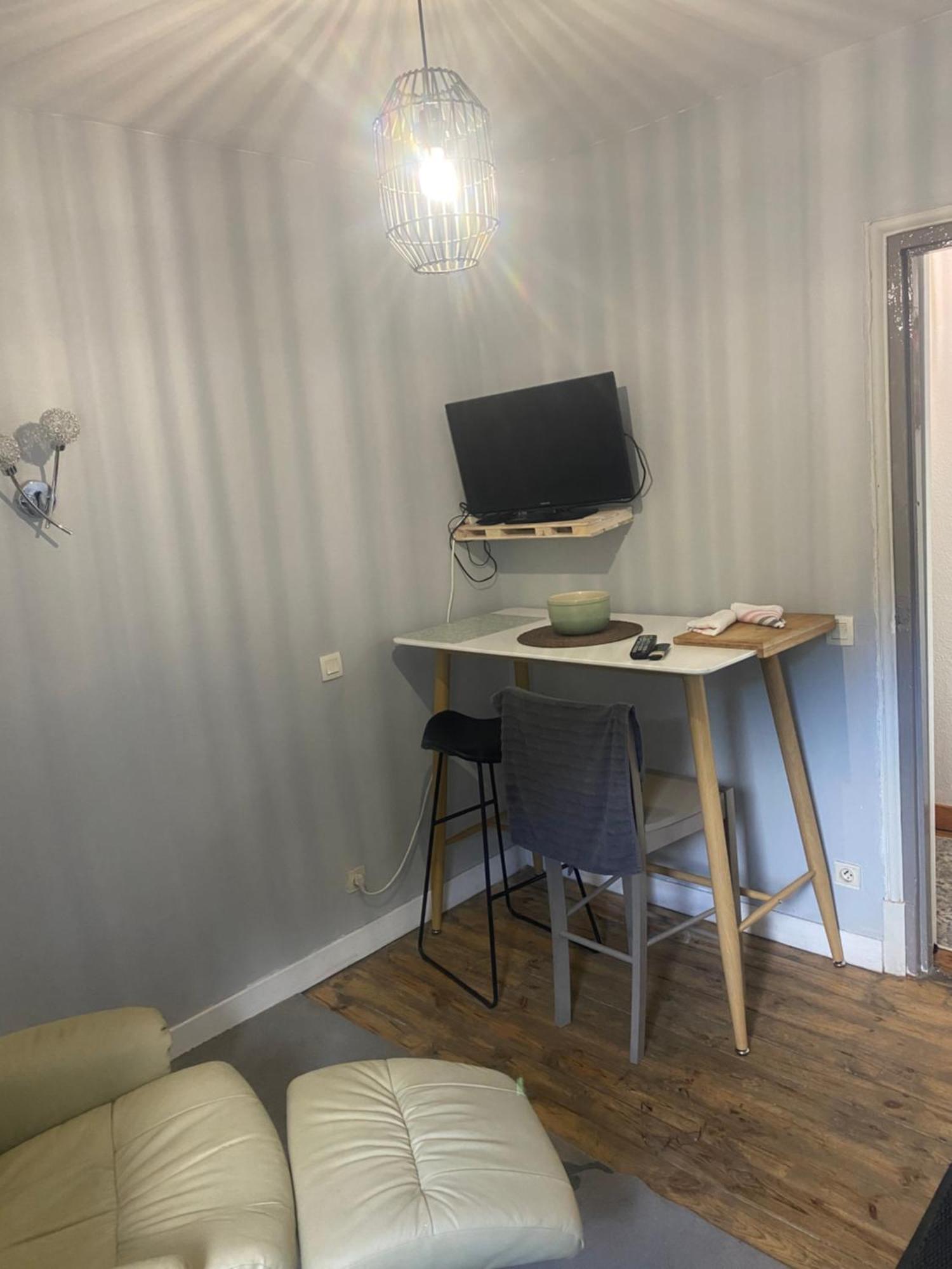 La Casa Du Port, Chambres, Suite Privee, Appartement Avec Vue Sur La Riviere Capendac Extérieur photo